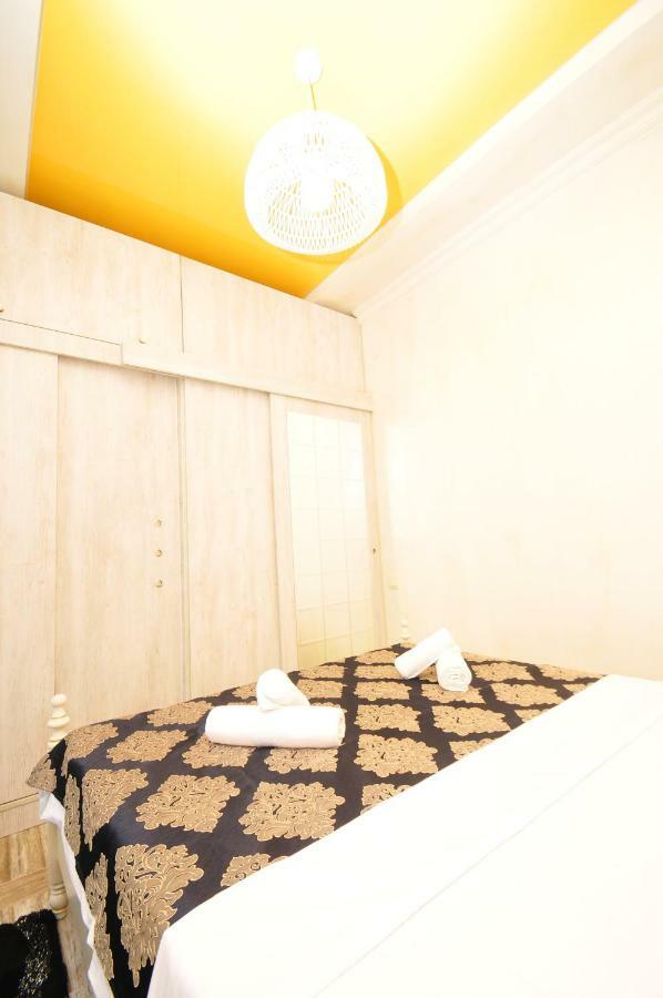 Apartments With A View Of The Trinity Holy Batumi Exterior foto